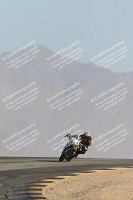 media/Jan-09-2025-Racers Edge (Thu) [[9e316ffd38]]/3-B Group/Session 4 (Turn 12 The Slide)/